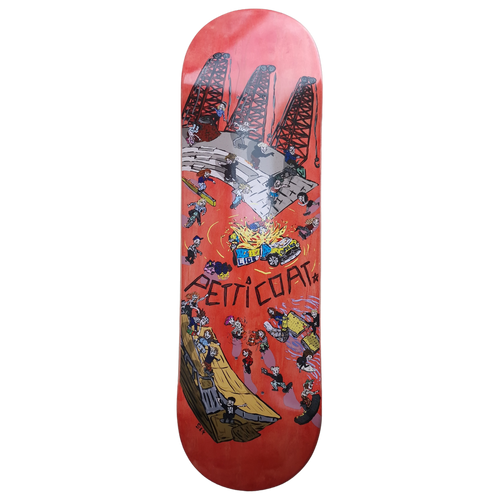 PETITE. Deck image 0